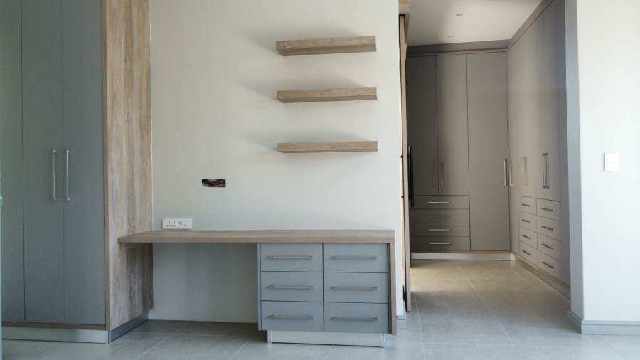 4 Bedroom Property for Sale in Oubaai Western Cape